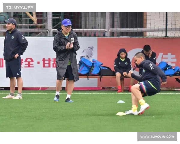 比甲杯赛冷门频现 弱旅逆袭豪门 青训球员闪耀赛场 比甲杯赛冷门频现 弱旅逆袭豪门 青训球员闪耀赛场