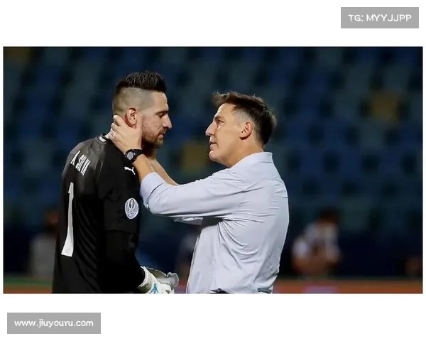 加蒂托失误送礼 日本与巴拉圭上半场战成平局1-1 加蒂托失误送礼 日本与巴拉圭上半场战成平局1-1